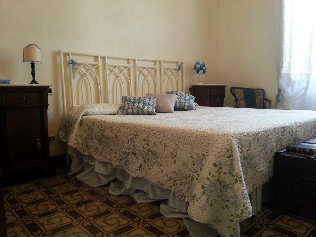 Casa Simonetti Bed & Breakfast Torre del Lago Puccini Rom bilde
